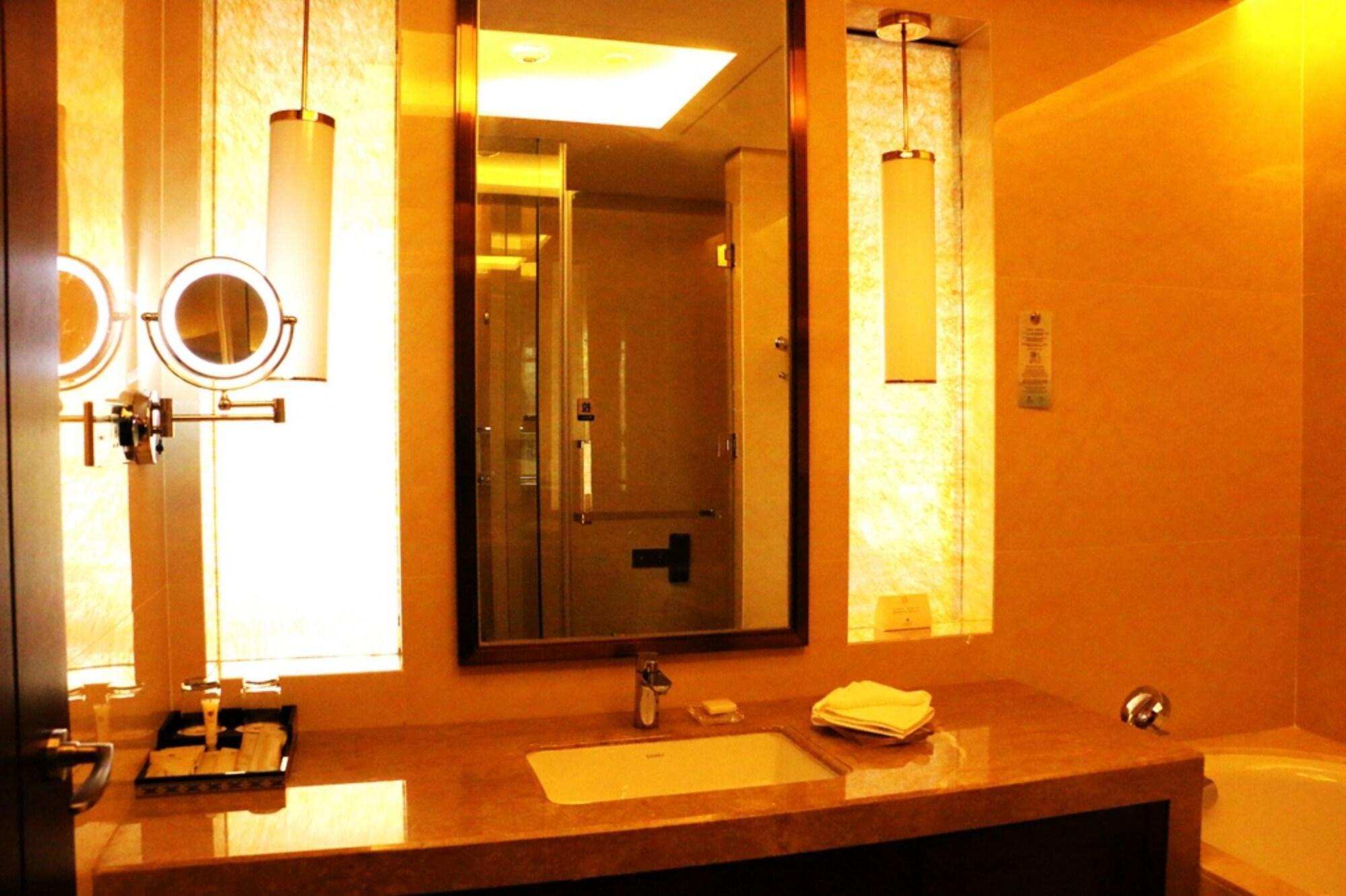 New Century Grand Hotel Hszian Kültér fotó