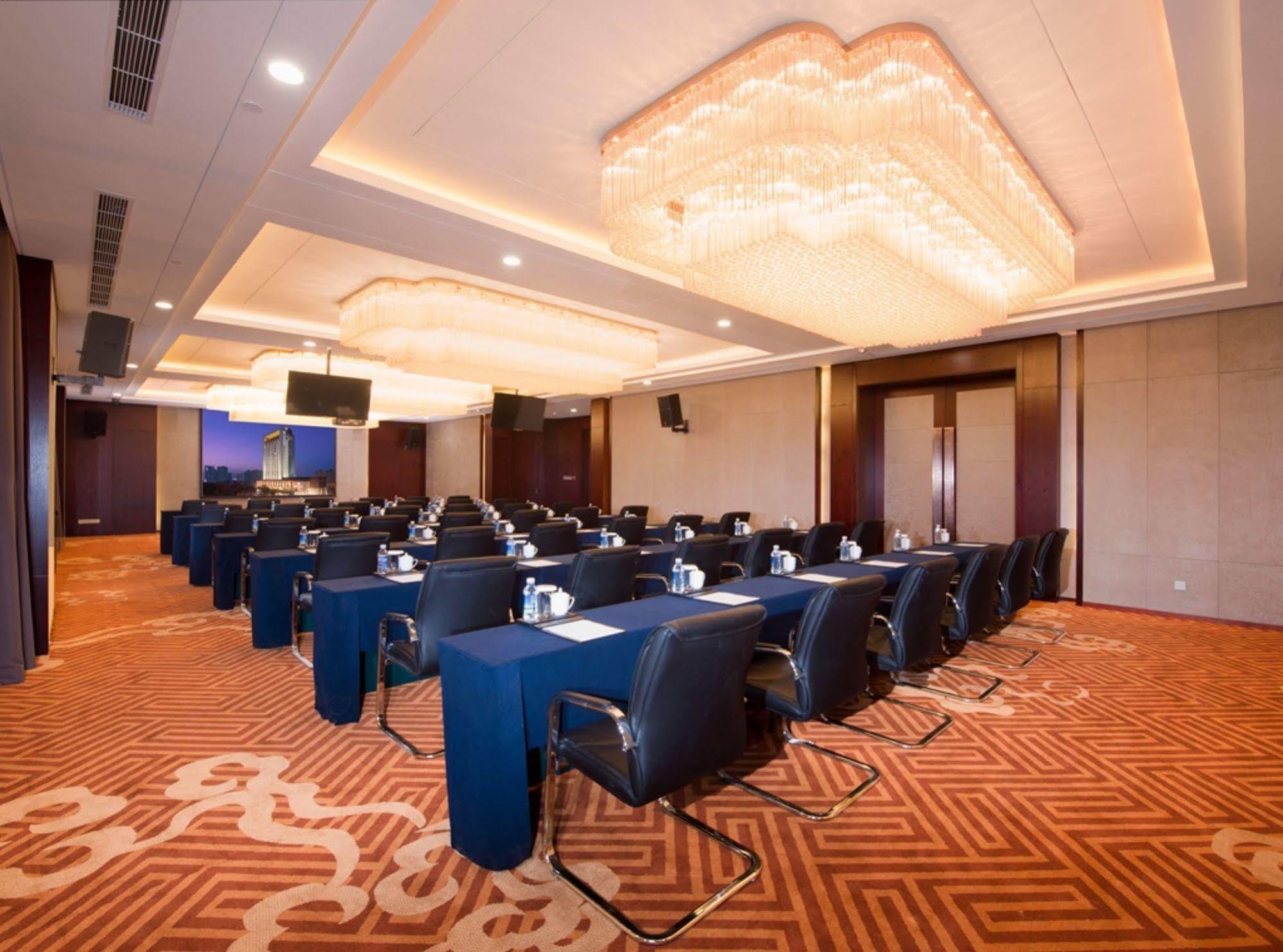 New Century Grand Hotel Hszian Kültér fotó